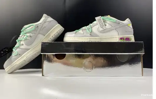 Lot Dunk O-W Nike DM1602-114 4 Low 0524